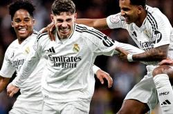 开云体育在线-包含皇马靠近联赛前四，小胜阿尔梅里亚收获胜利的词条