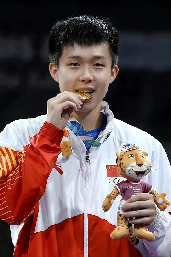 运动员精湛技艺展现,实现多金夺冠 运动员精湛技艺展现,实现多金夺冠