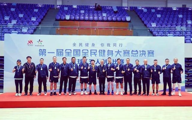 跨国篮球比赛中涌现出新的佳绩