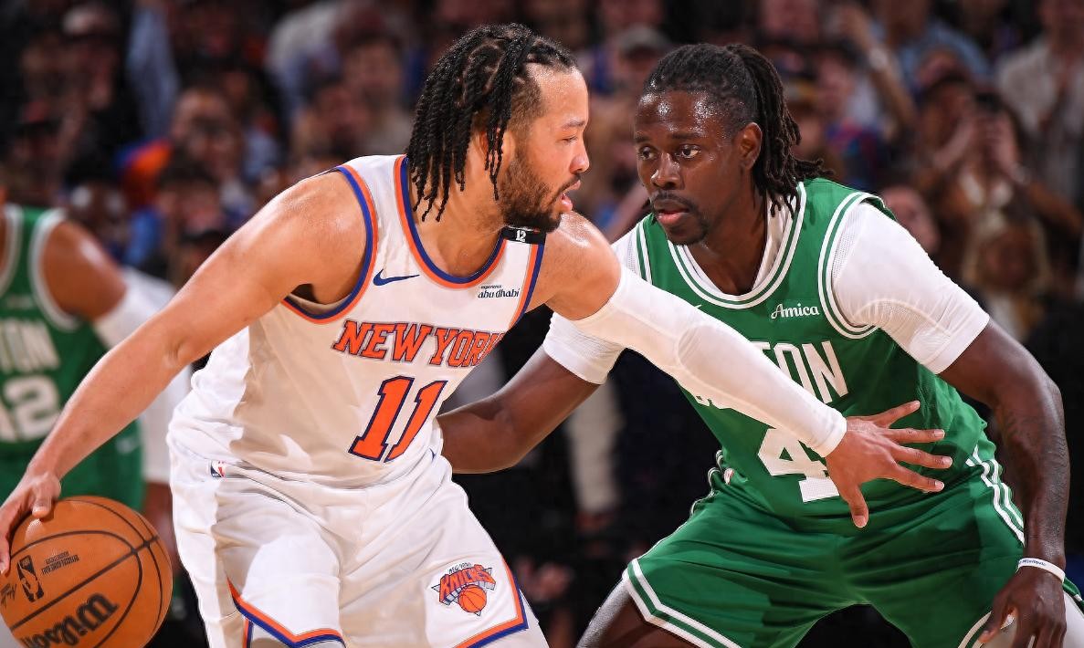 关于尼克斯外线球员投篮手感火热，助球队赢得比赛的信息